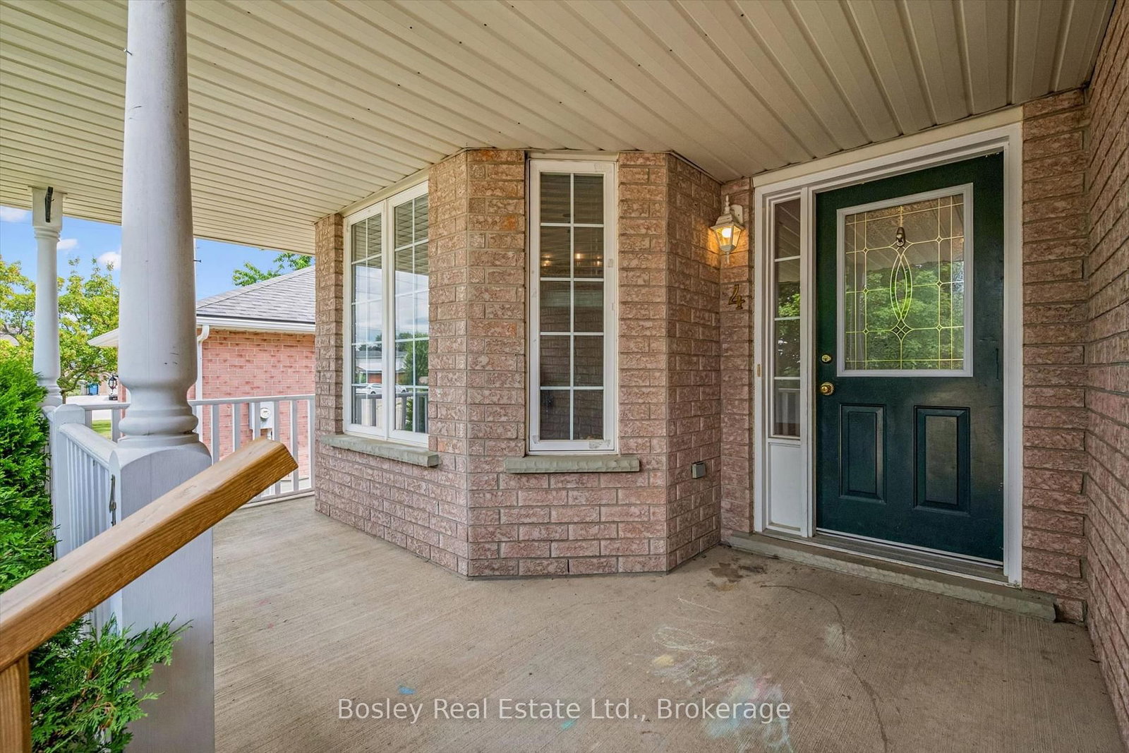 4 Hayward Crescent • Guelph, ON photo 4
