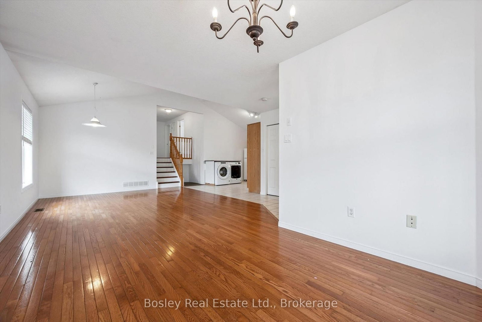 4 Hayward Crescent • Guelph, ON photo 9