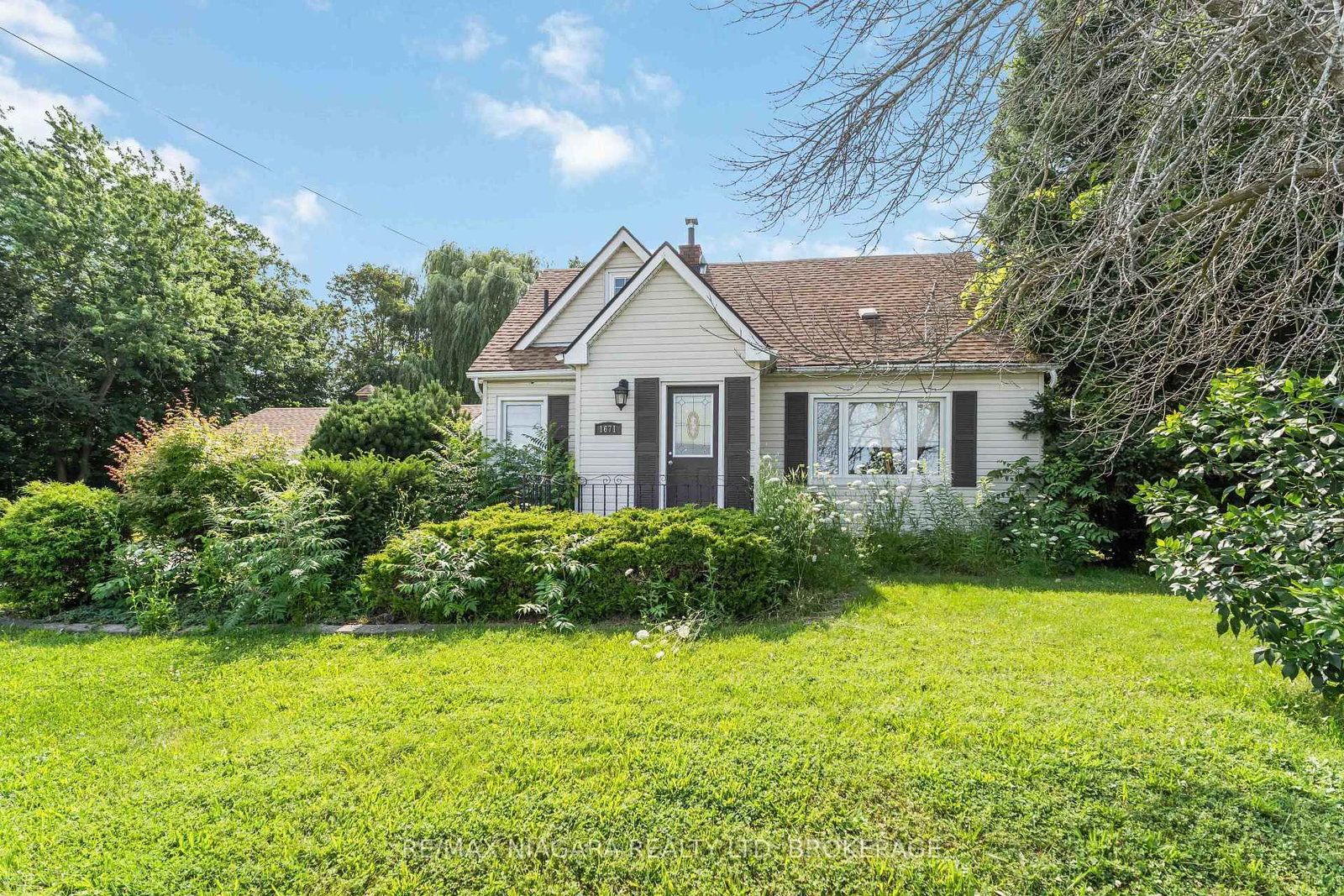 1671 Third Street Louth Street • St. Catharines, ON photo 4
