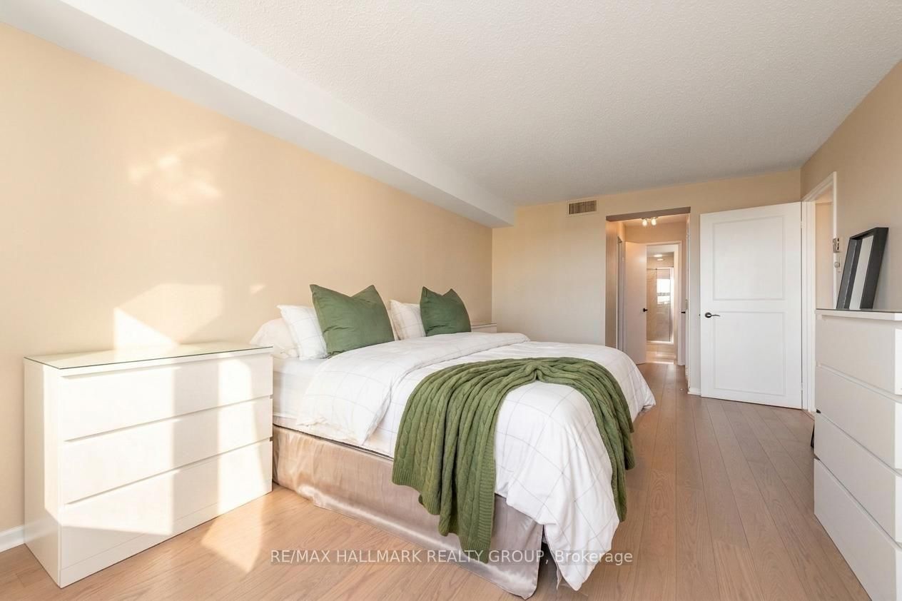 1510 Riverside Drive • #1702 • Ottawa, ON photo 26
