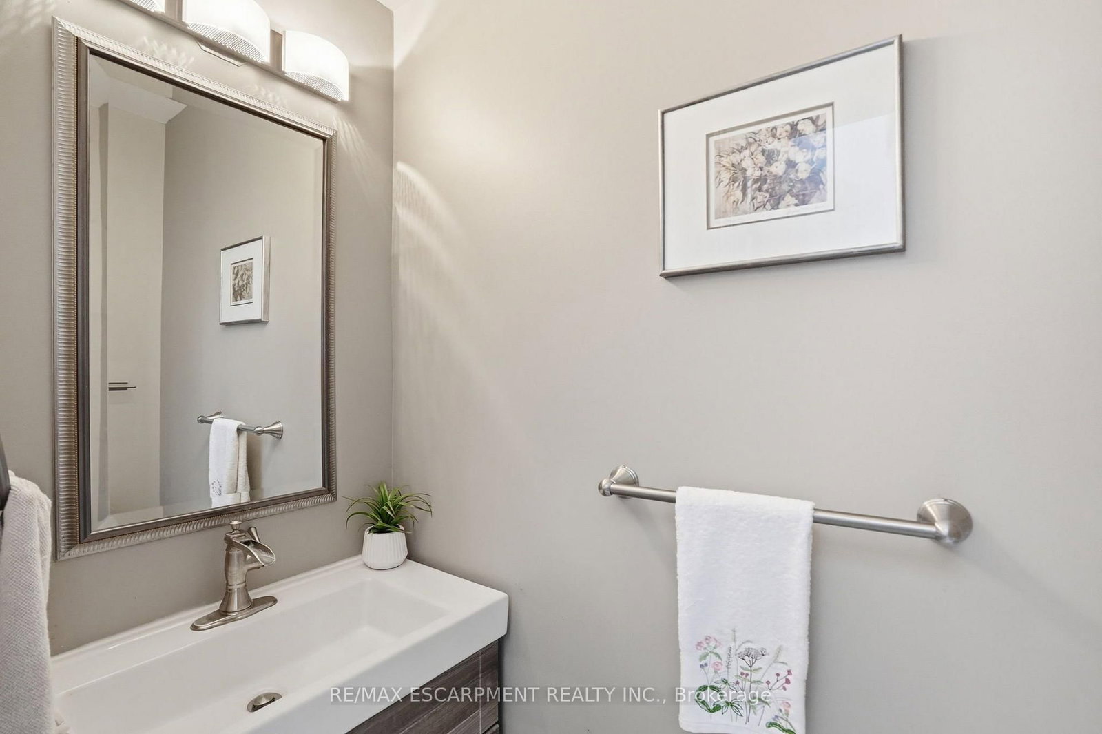 819 Upper Paradise Road • #9 • Hamilton, ON photo 23