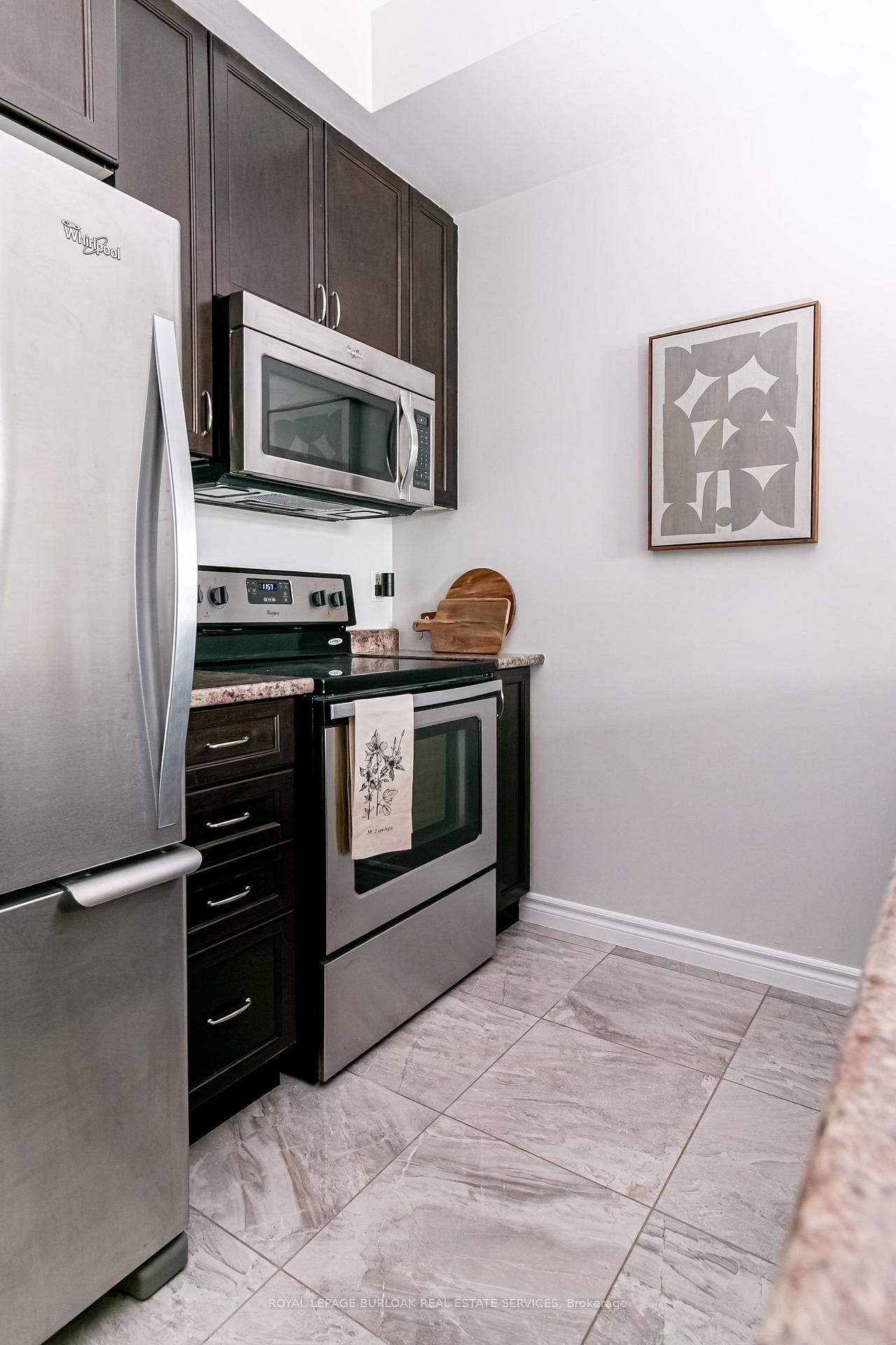 35 Southshore Hamilton,ON L8E 0J2 — Photo 10