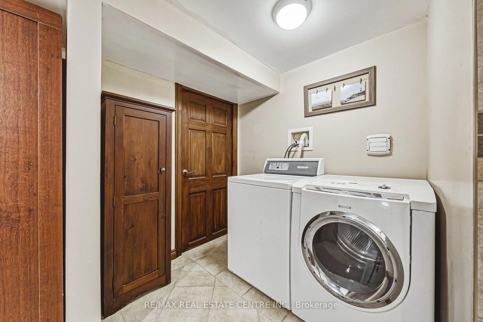 1821 Biscayne Drive • Cambridge, ON photo 23
