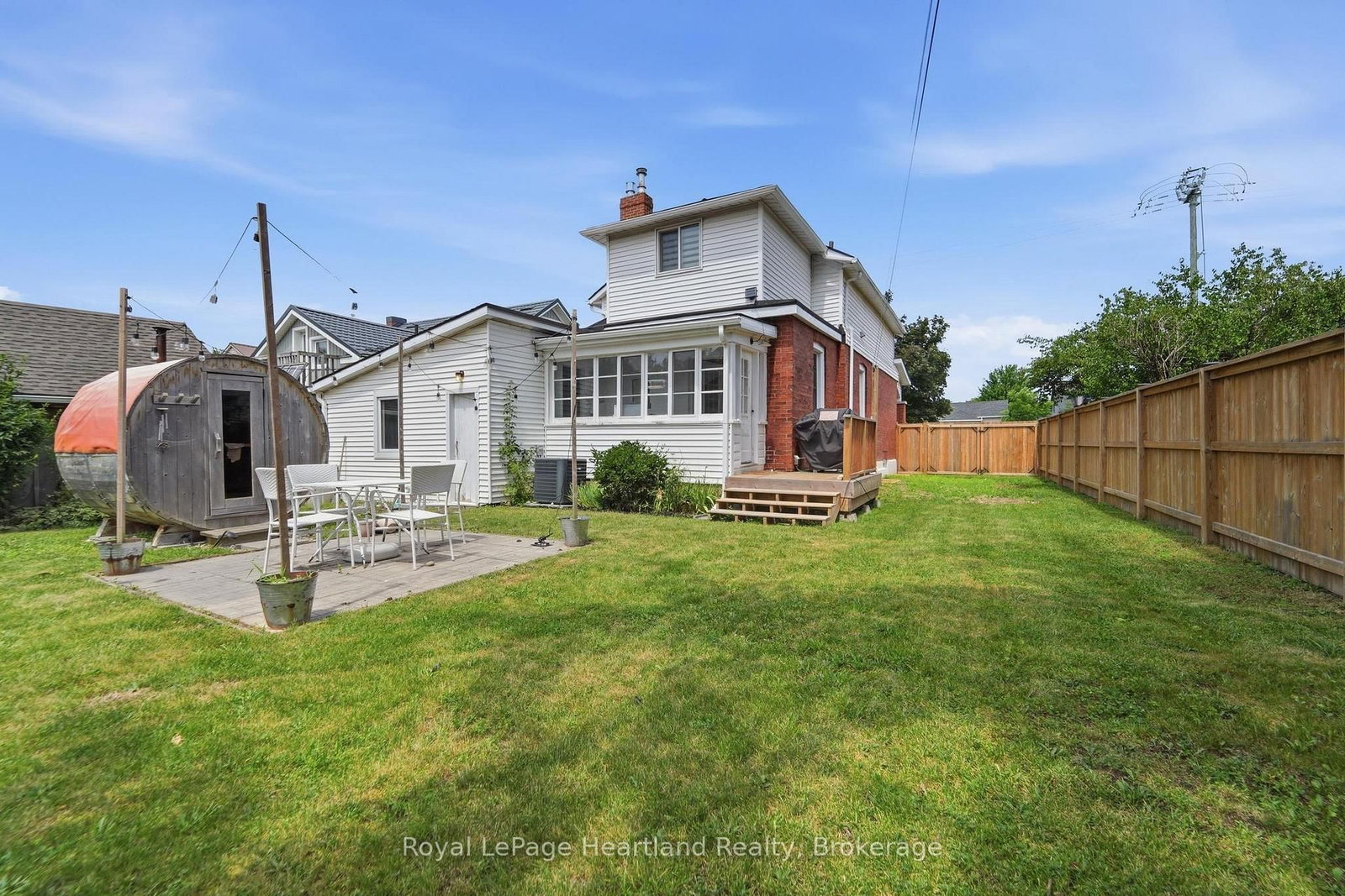 114 ELGIN Avenue E • Goderich, ON photo 38