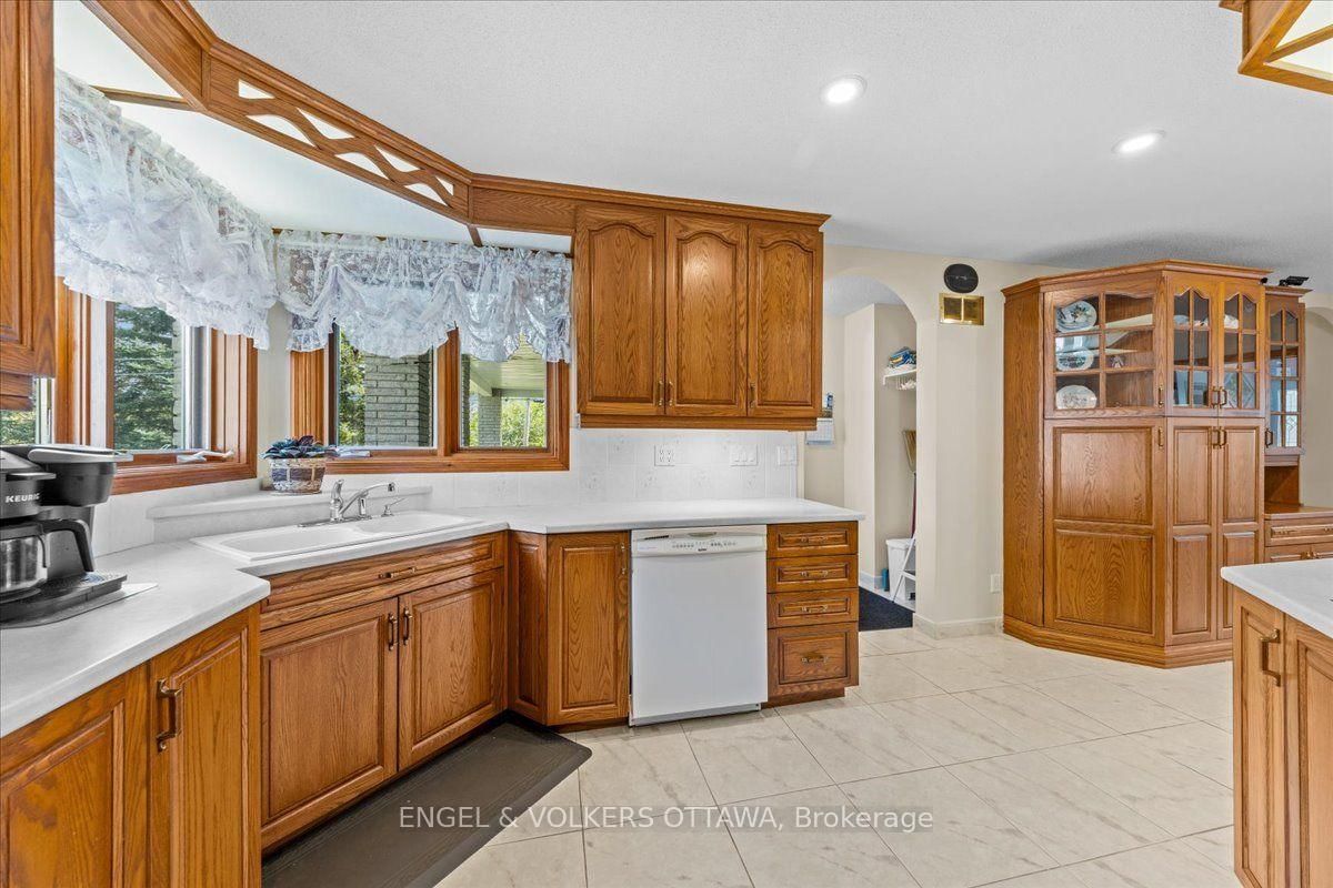 3805 Big Rideau Lake Road • Rideau Lakes, ON photo 14