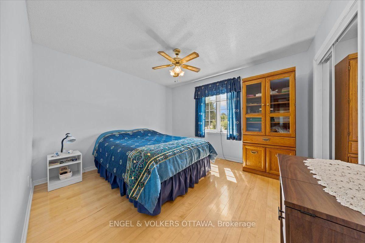 3805 Big Rideau Lake Road • Rideau Lakes, ON photo 23