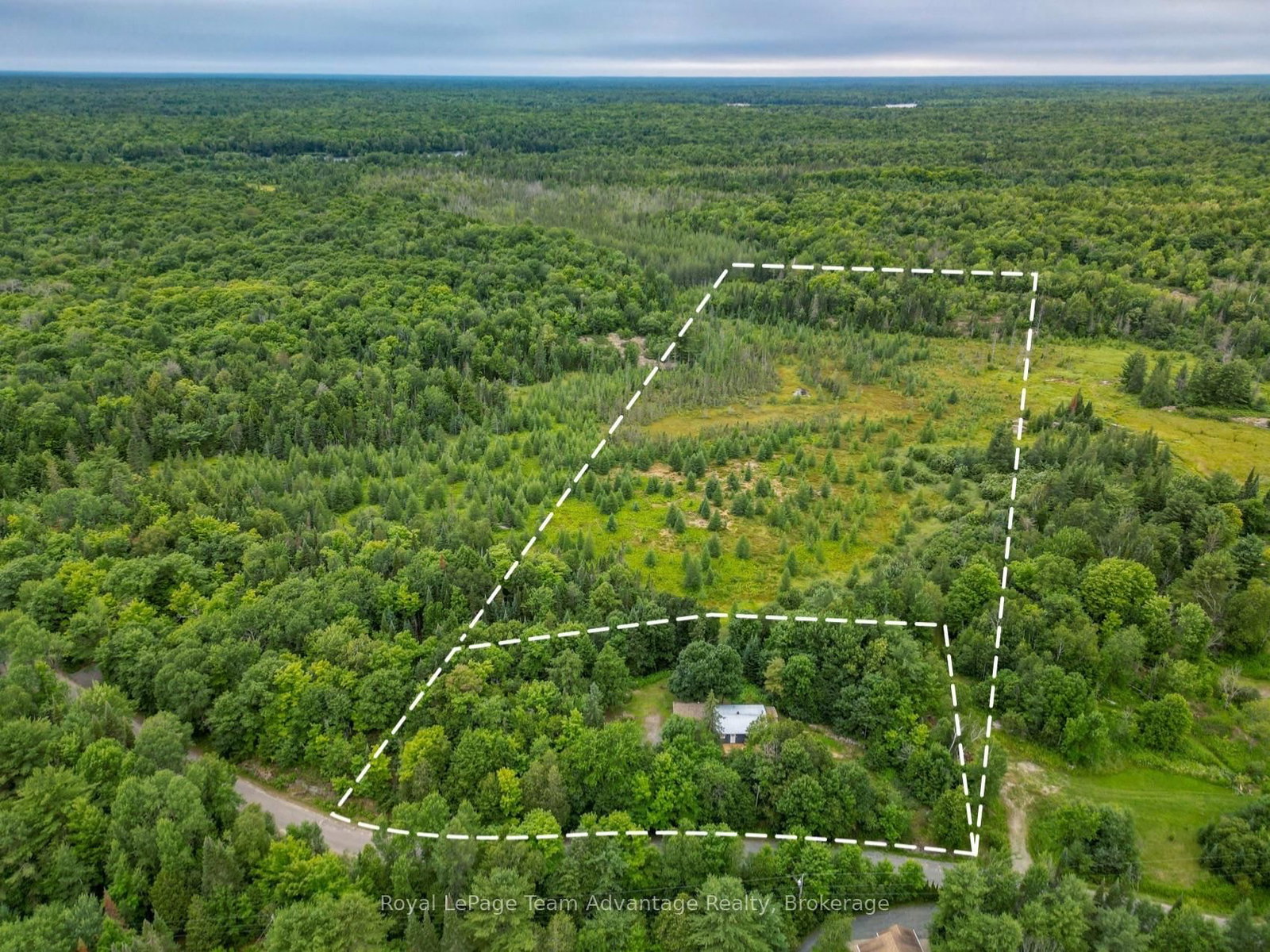 268 Loch Erne Road • McDougall, ON photo 2