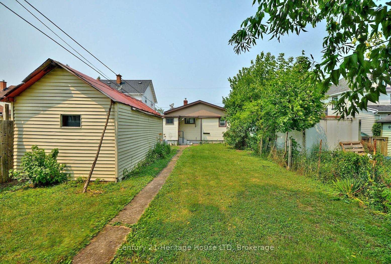 231 Dufferin Street • Fort Erie, ON photo 14