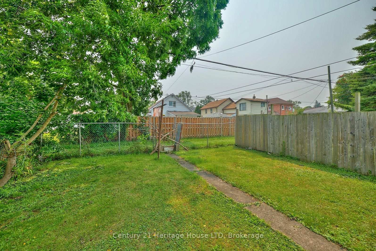 231 Dufferin Street • Fort Erie, ON photo 16