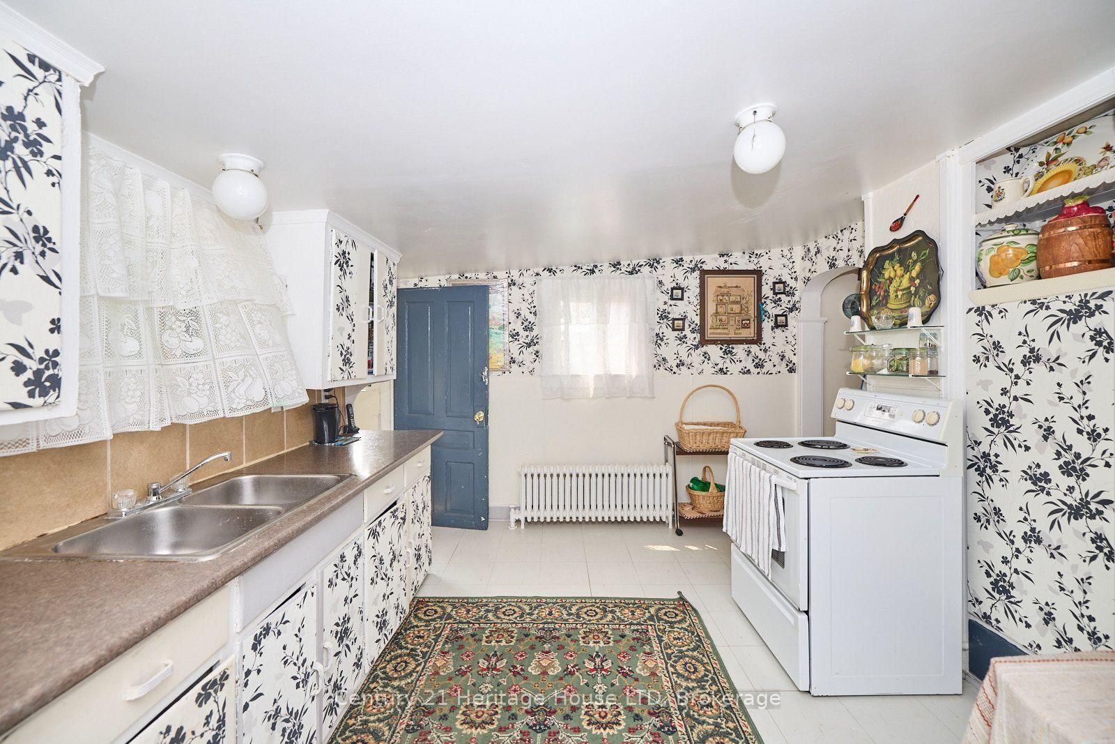 231 Dufferin Street • Fort Erie, ON photo 7