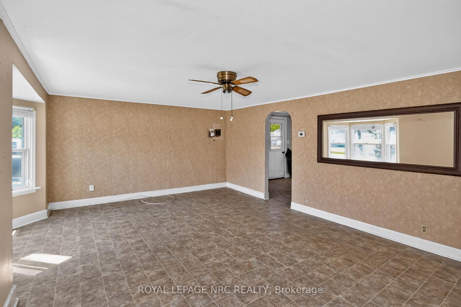 2964 Hyman Avenue • Fort Erie, ON photo 10