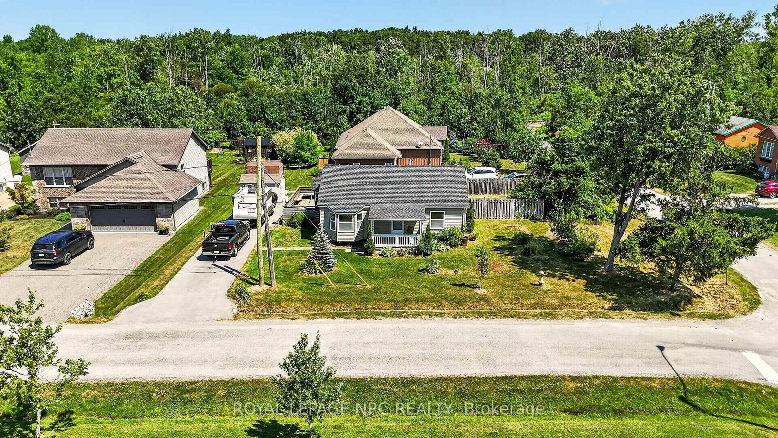 2964 Hyman Avenue • Fort Erie, ON photo 3