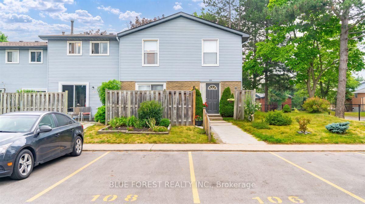 110 - 70 Fiddlers Green Road, London North — photo 1