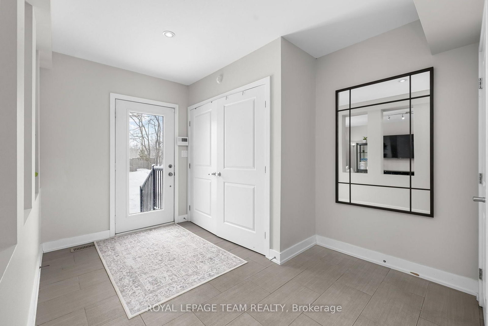 433 Dawson Avenue • Ottawa, ON photo 3