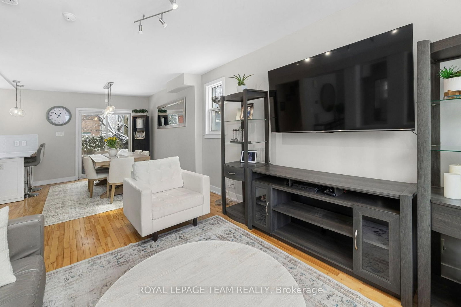 433 Dawson Avenue • Ottawa, ON photo 9