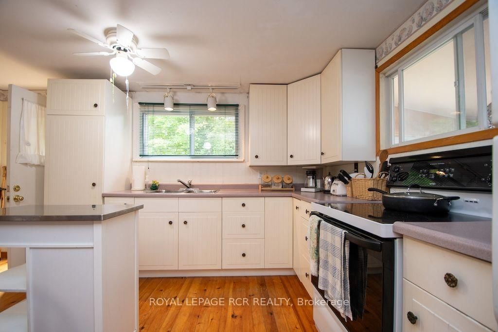 40 Griffin Drive • Kawartha Lakes, ON photo 12
