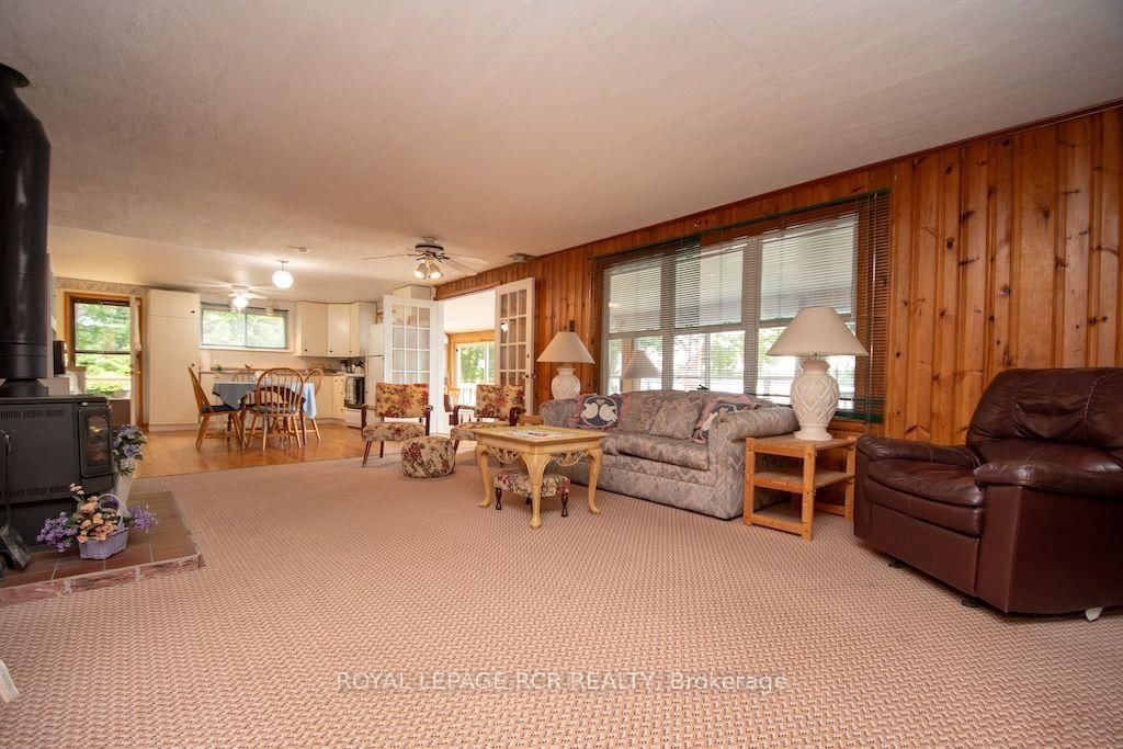 40 Griffin Drive • Kawartha Lakes, ON photo 8