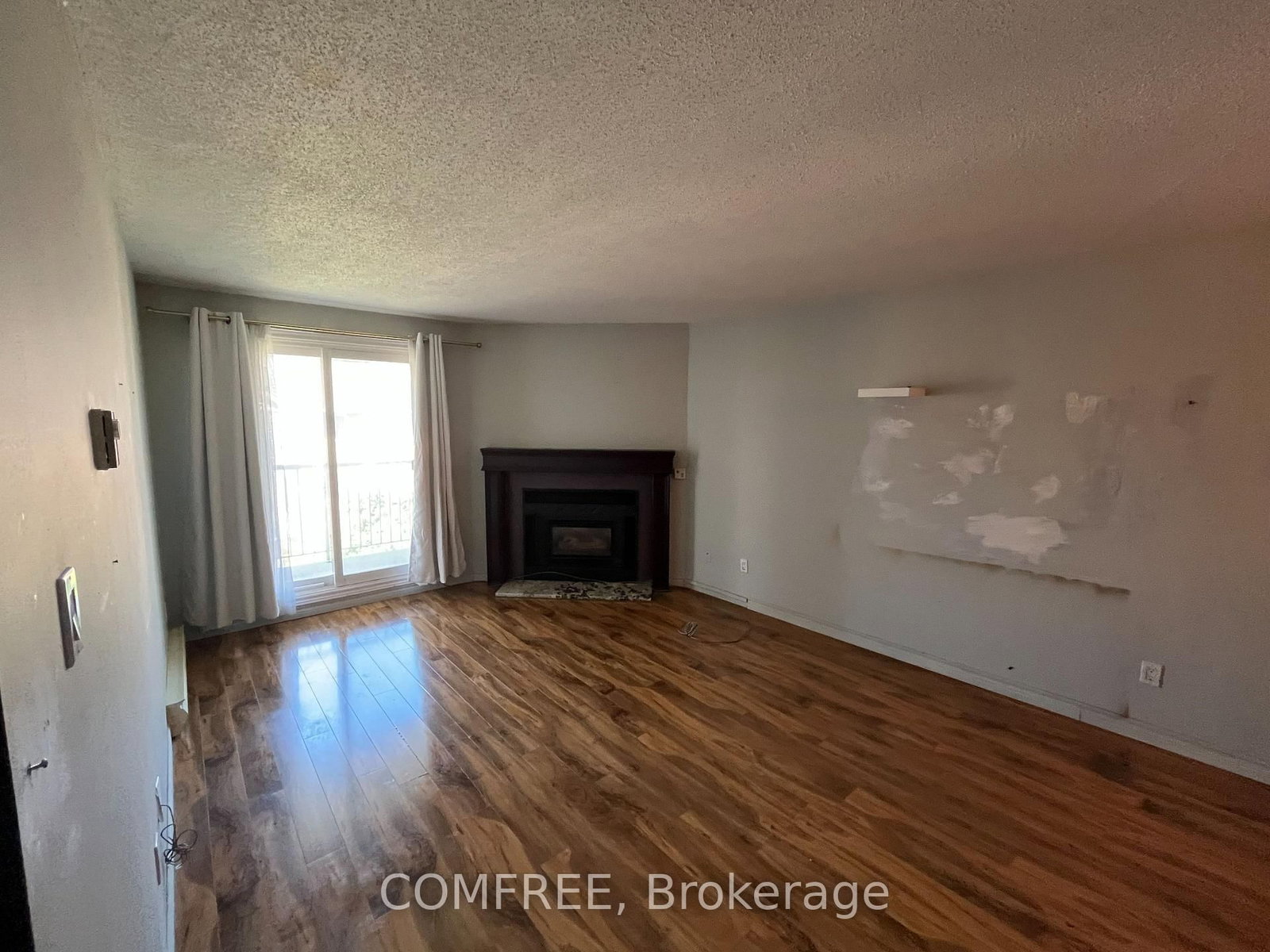 41 - 136 Conway Drive, London South — photo 7