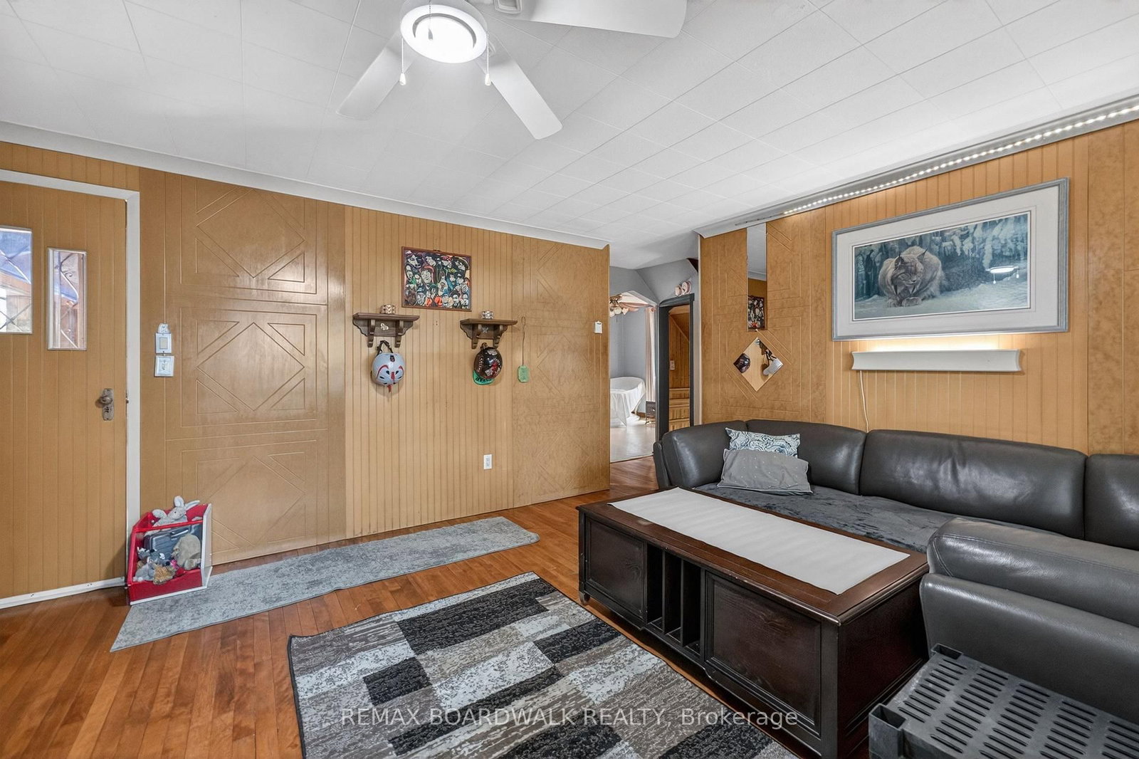 92 Orvigale Road • Ottawa, ON photo 25