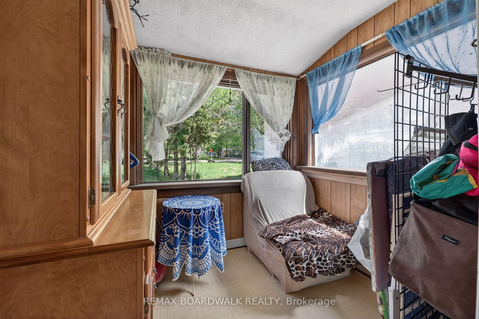 92 Orvigale Road • Ottawa, ON photo 30