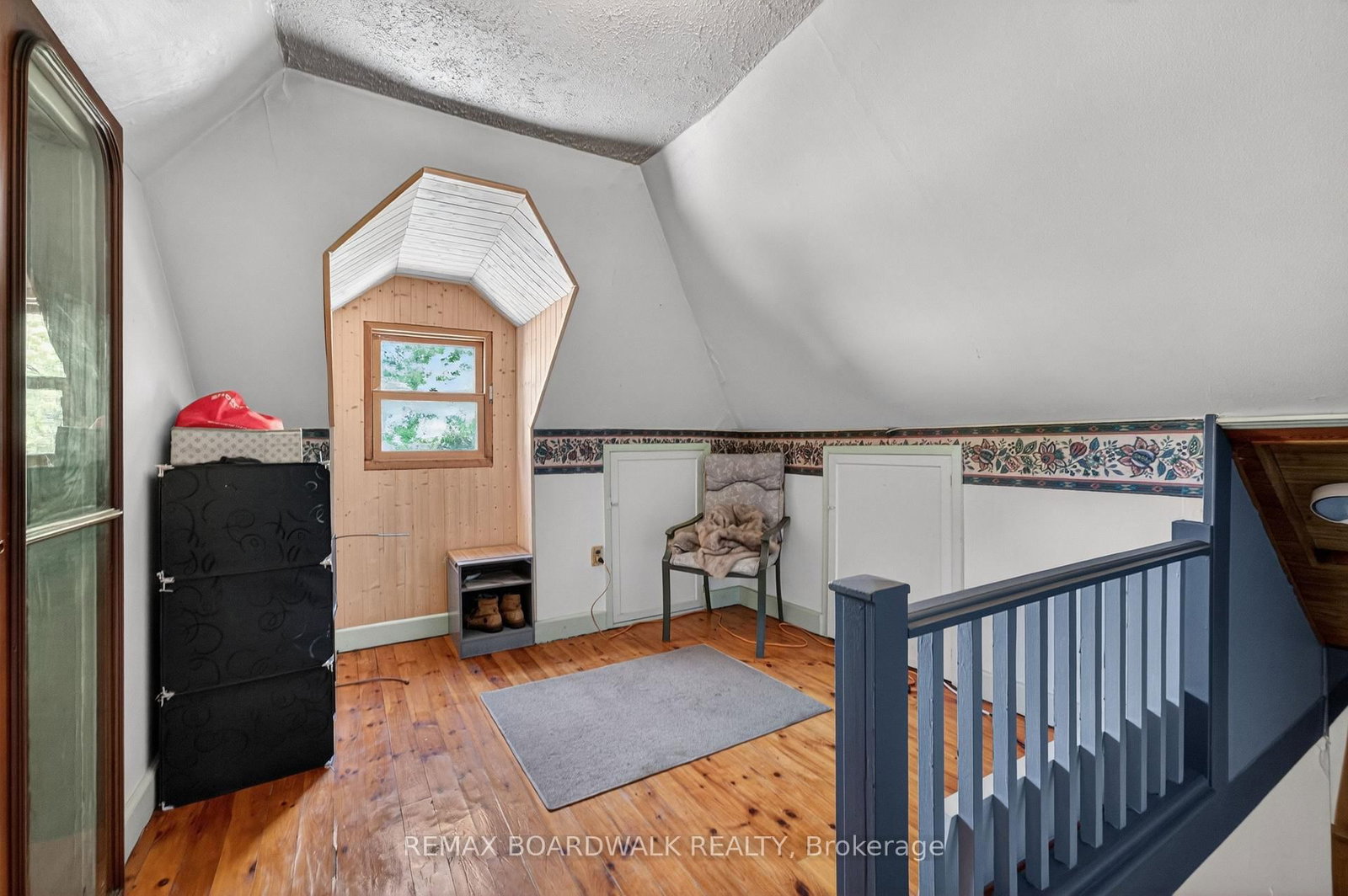92 Orvigale Road • Ottawa, ON photo 31