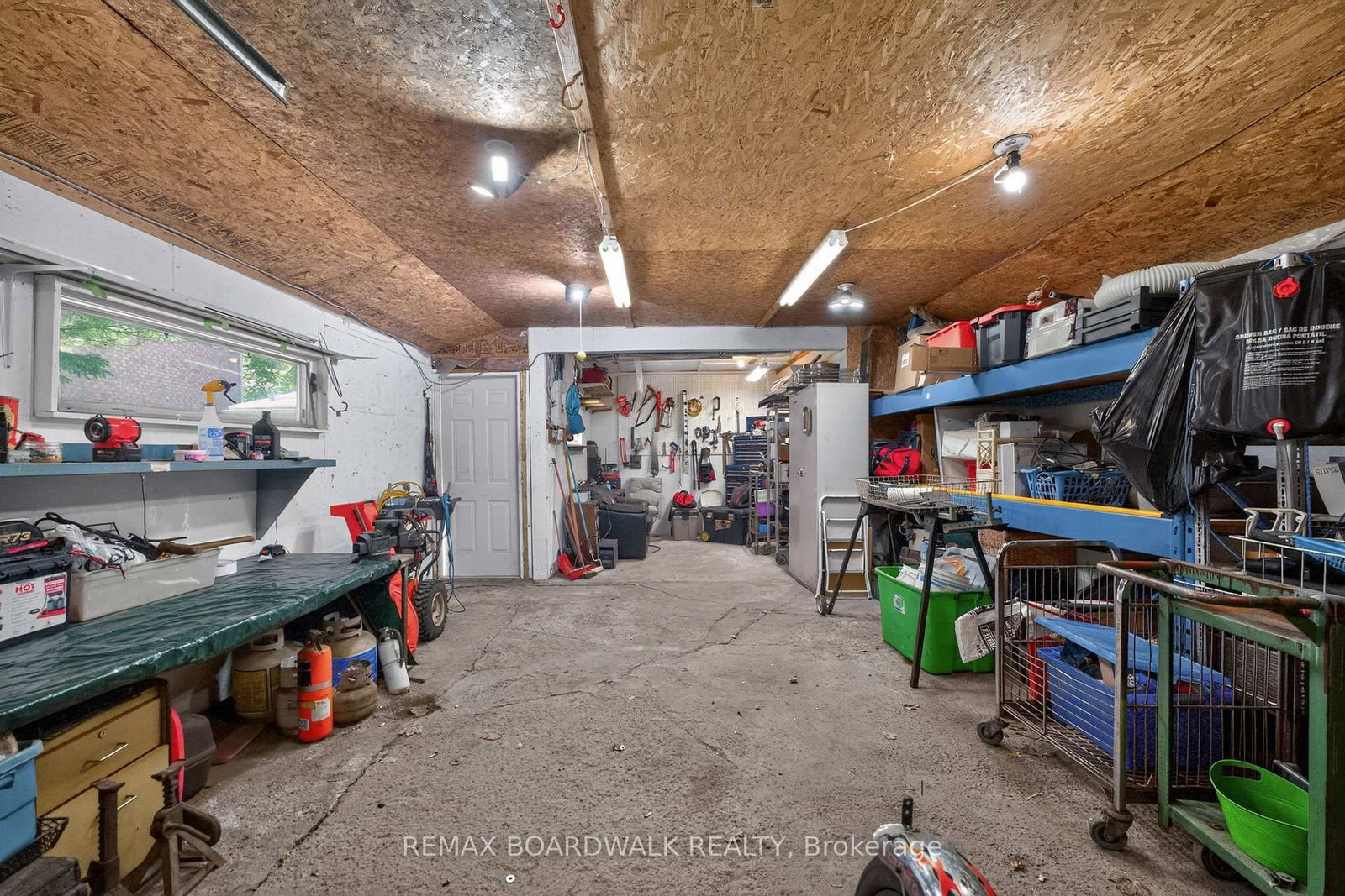 92 Orvigale Road • Ottawa, ON photo 47
