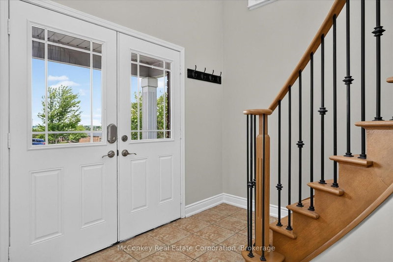 609 ACKERMAN Crescent