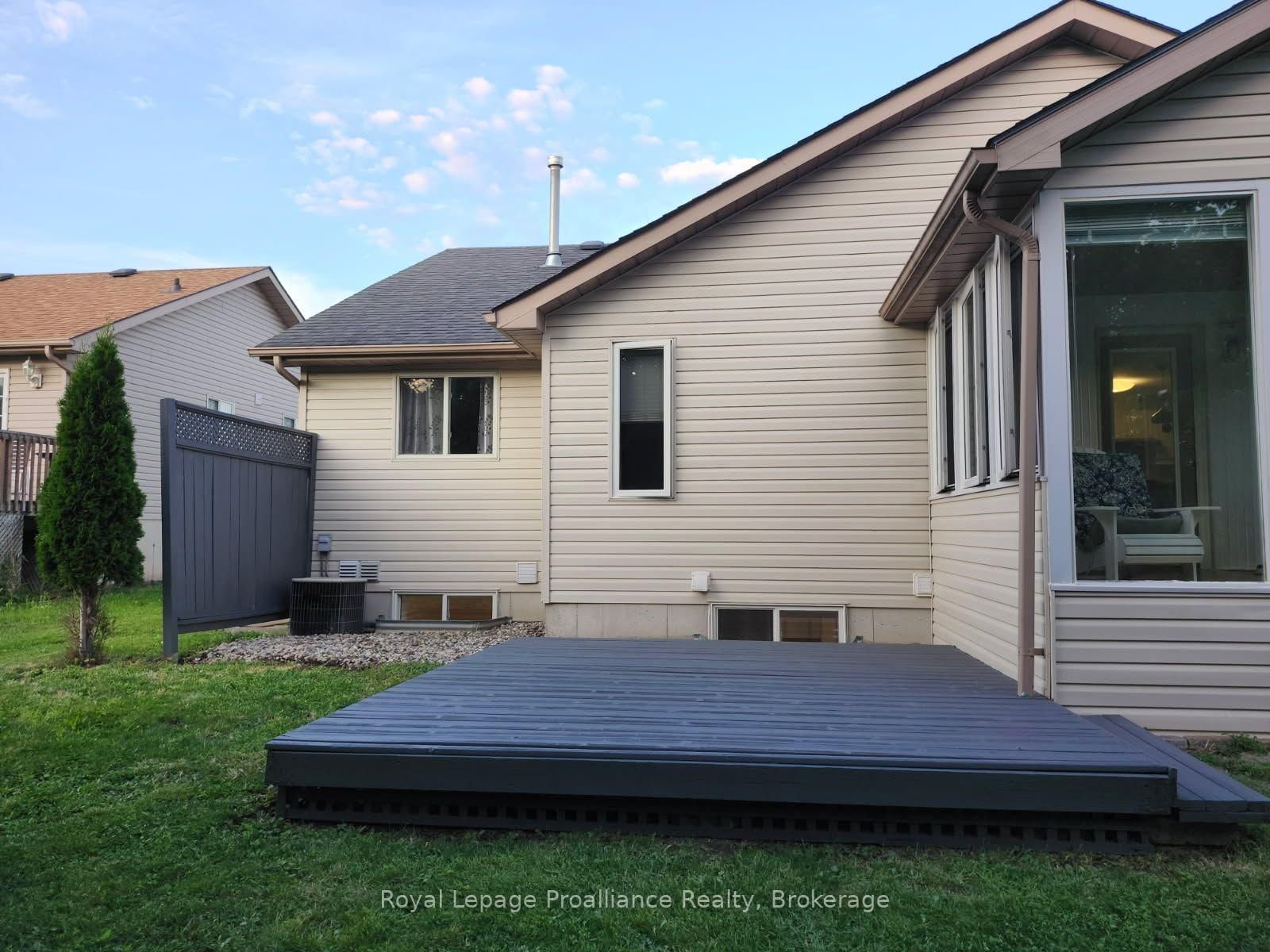 30 Heartwood Drive • Belleville, ON photo 41