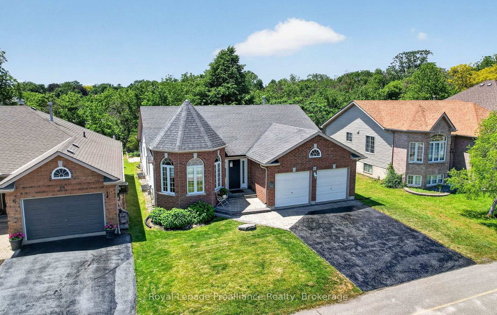 30 Heartwood Drive • Belleville, ON photo 49