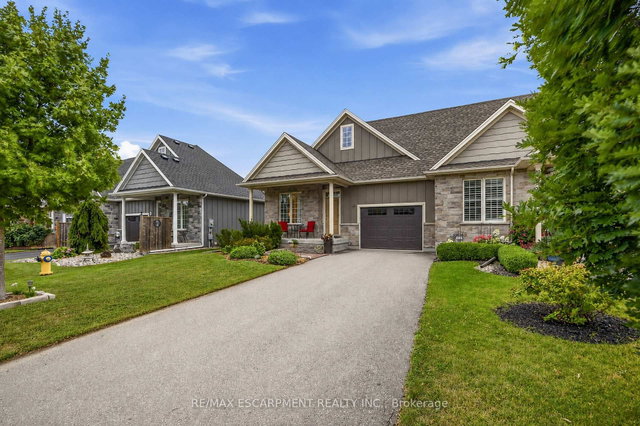 33 Pierpoint Drive