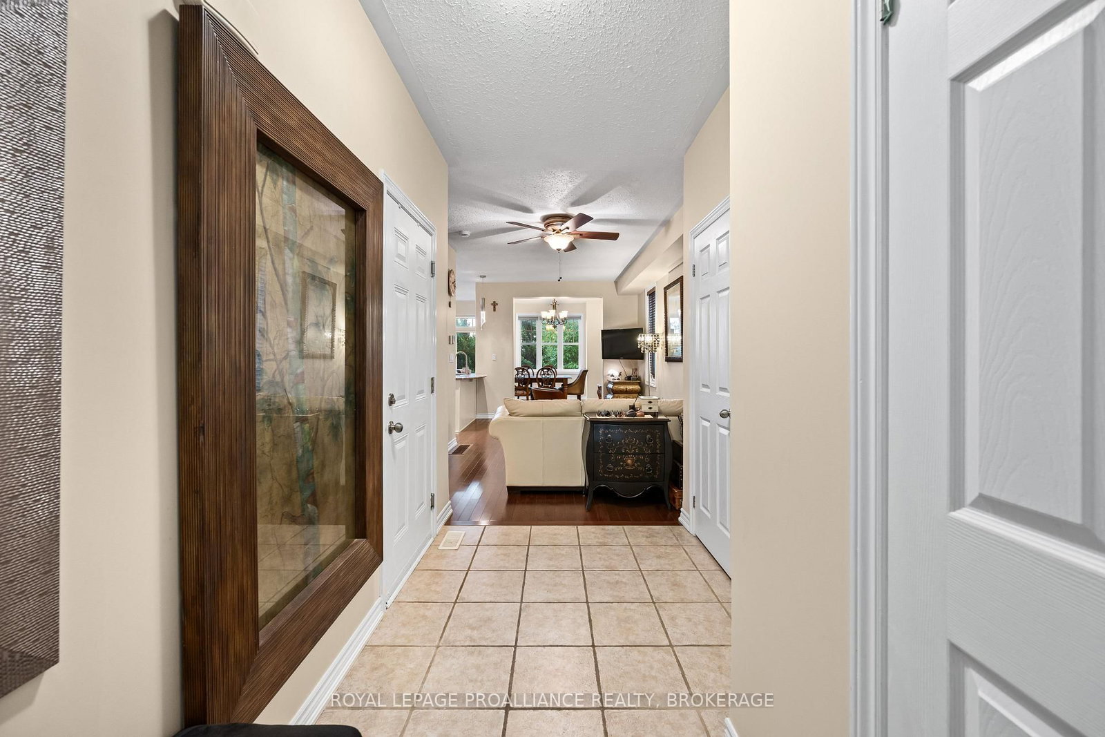 901 Ascot Lane • Kingston, ON photo 3