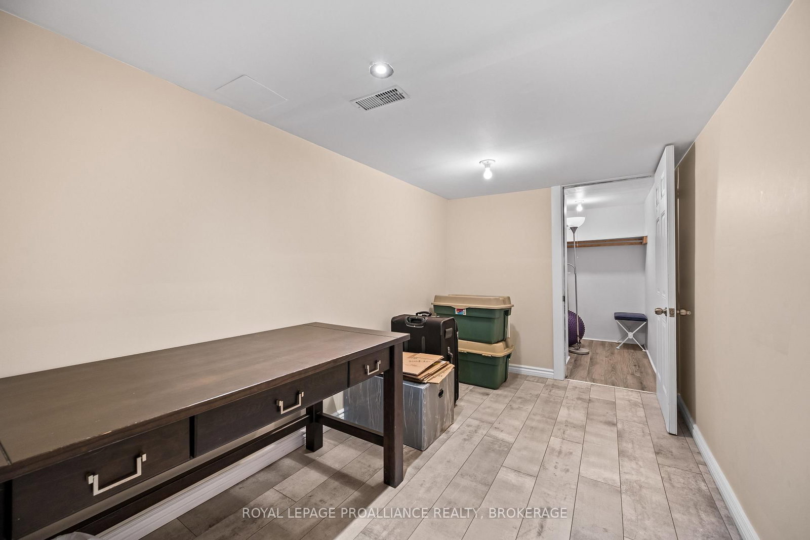 901 Ascot Lane • Kingston, ON photo 33