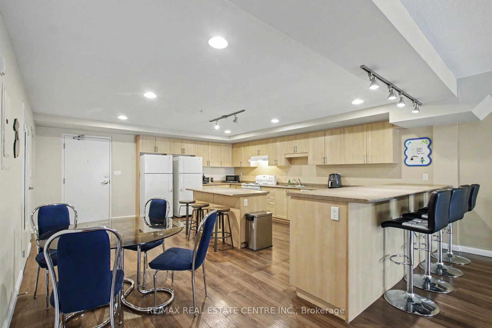 96 University Ave, Waterloo, view 11