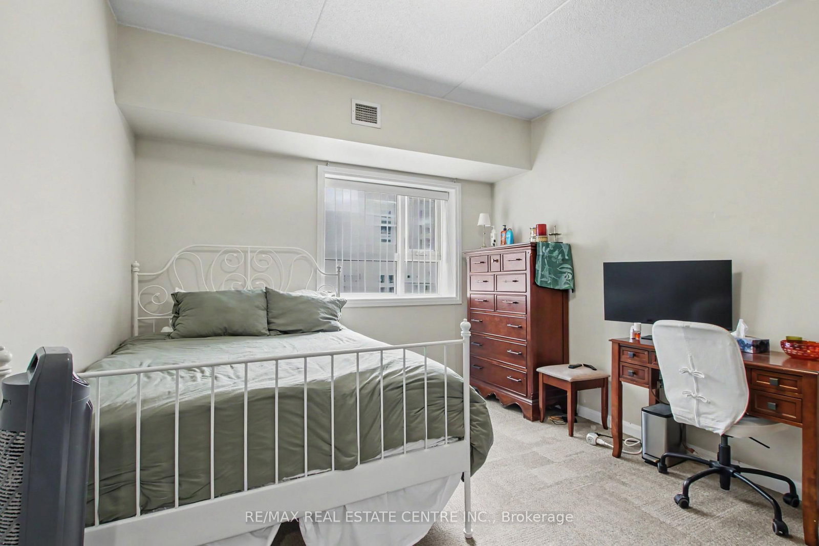 96 University Ave, Waterloo, view 5