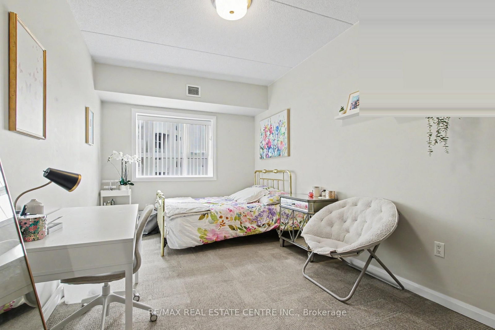 96 University Ave, Waterloo, view 9
