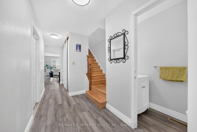Unit 27 — 860 Rymal Road E — photo 5