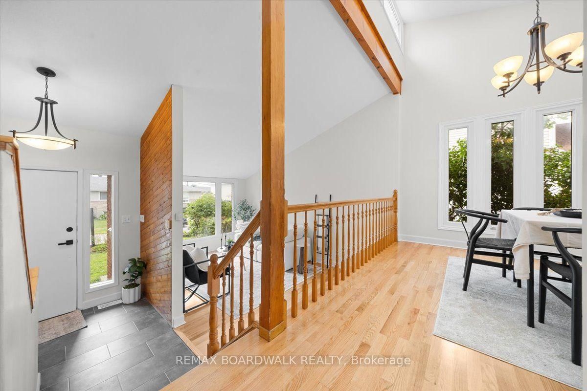 1219 Notting Hill Avenue • Ottawa, ON photo 2