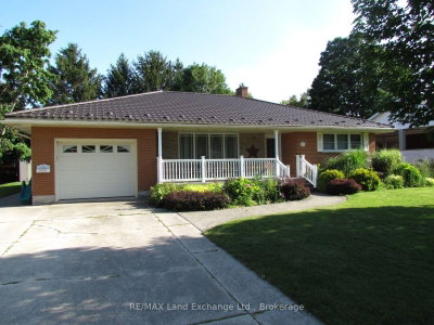 115 BROWN'S Lane — photo 2