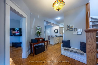 10 George Street — photo 3
