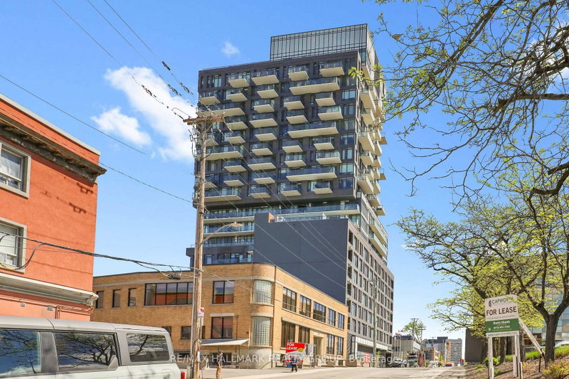 1204 - 203 Catherine Street