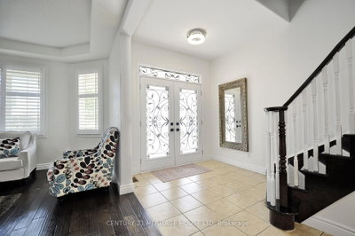 27 Dellgrove Circle — photo 6