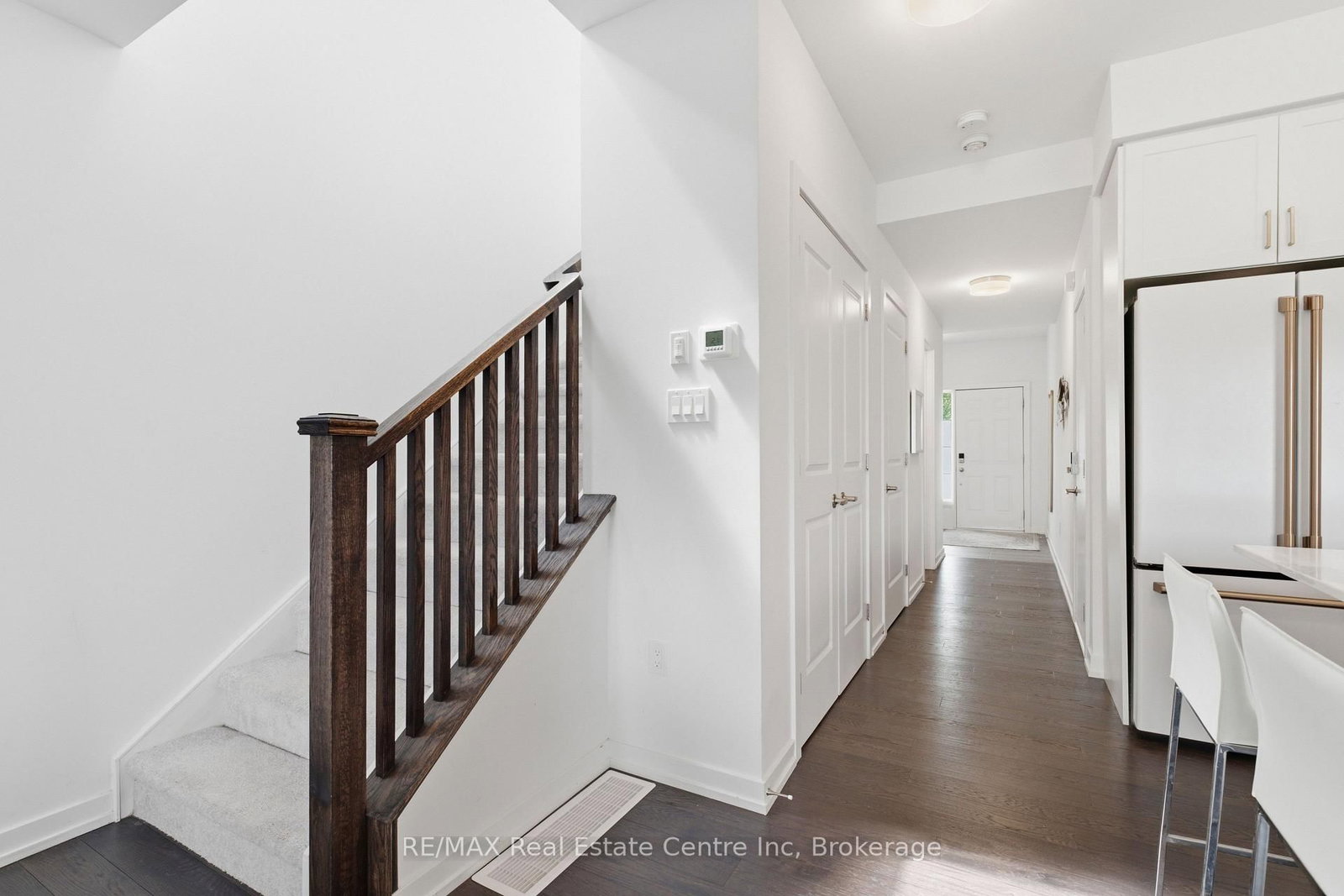 50 Ferris Circle • Guelph, ON photo 11