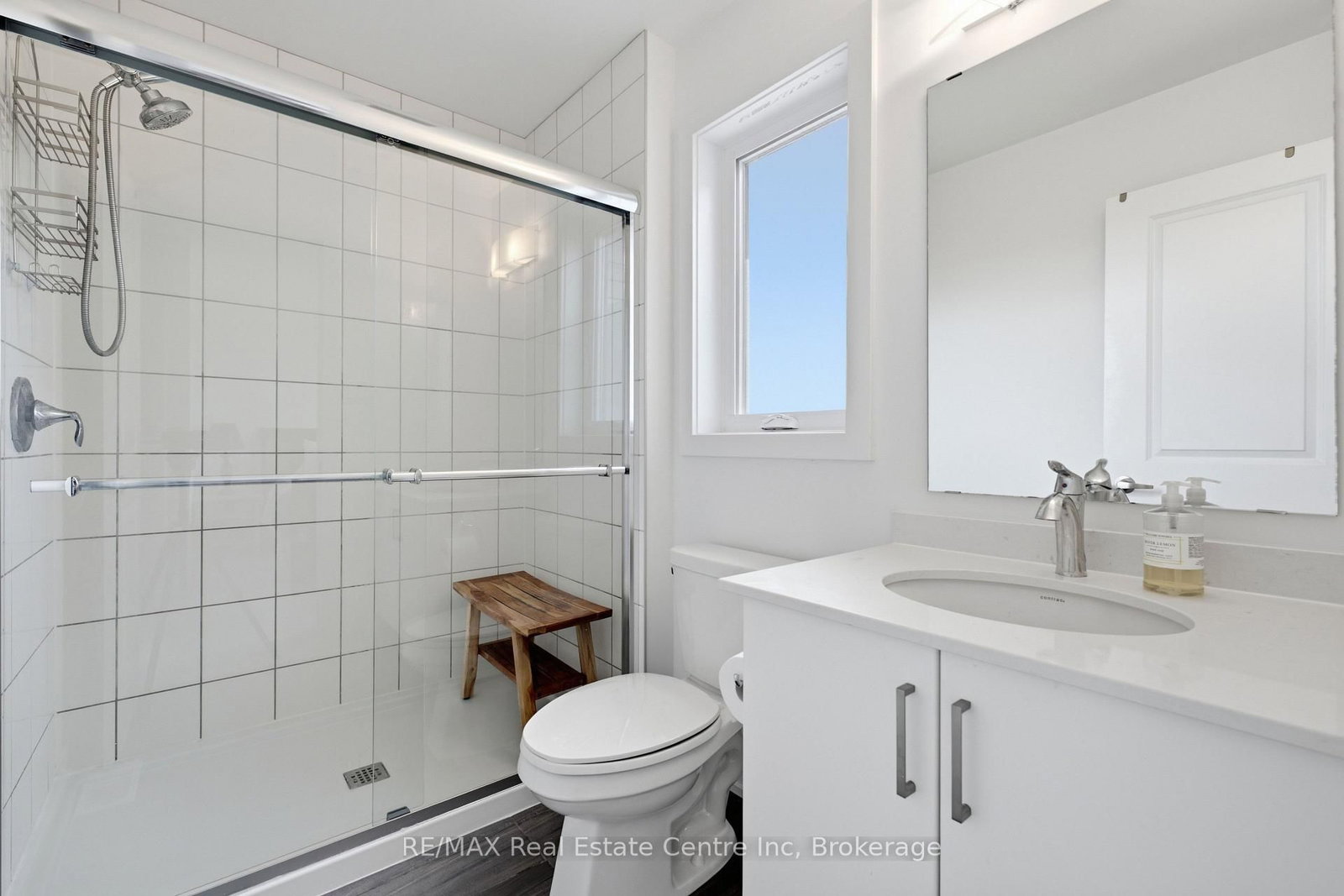 50 Ferris Circle • Guelph, ON photo 14