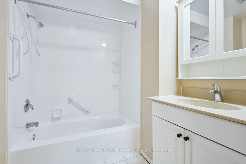67 Ramsgate Private • Ottawa, ON photo 21