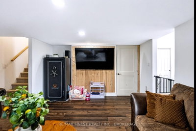 8297 County Road 2 — more photos