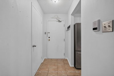 Unit 214 — 1099 Cadboro Road — more photos