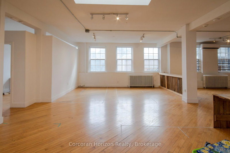323 King Street E, Hamilton
