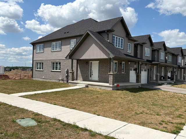 377 KENNINGTON Way