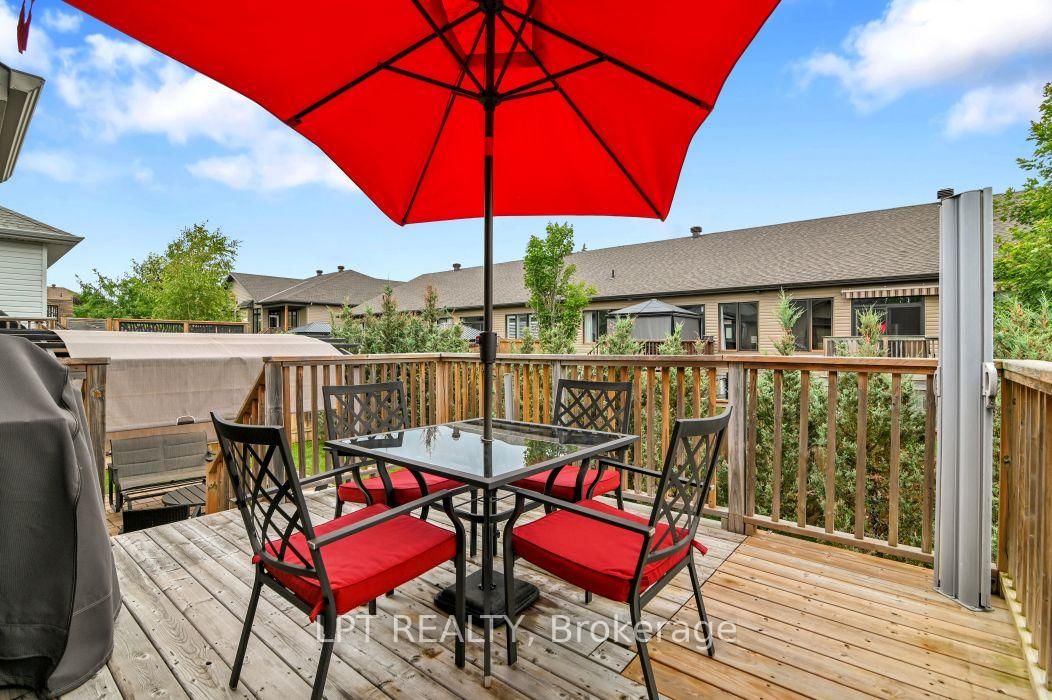 608 Robert Hill Street • Almonte, ON photo 41