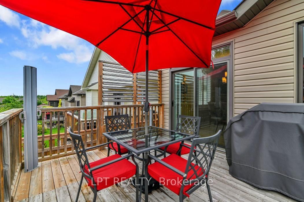 608 Robert Hill Street • Almonte, ON photo 43
